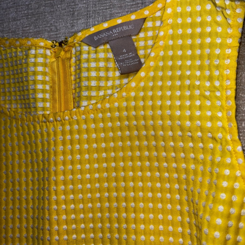 Banana Republic Yellow Plaid Check Peplum Top Size 4 Office Summer Blouse Tank - Picture 4 of 8